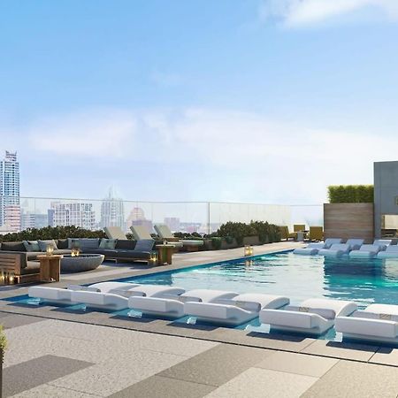 أوستن Modern 1Br Condo On Rainey St With Pool And Views المظهر الخارجي الصورة